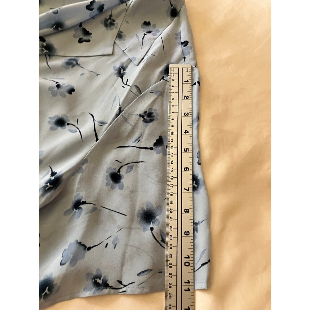 Casual Corner ANNEX Woman Blue Silk Short Sleeves Collar Buttons Blouse Top 22W - Picture 12 of 13
